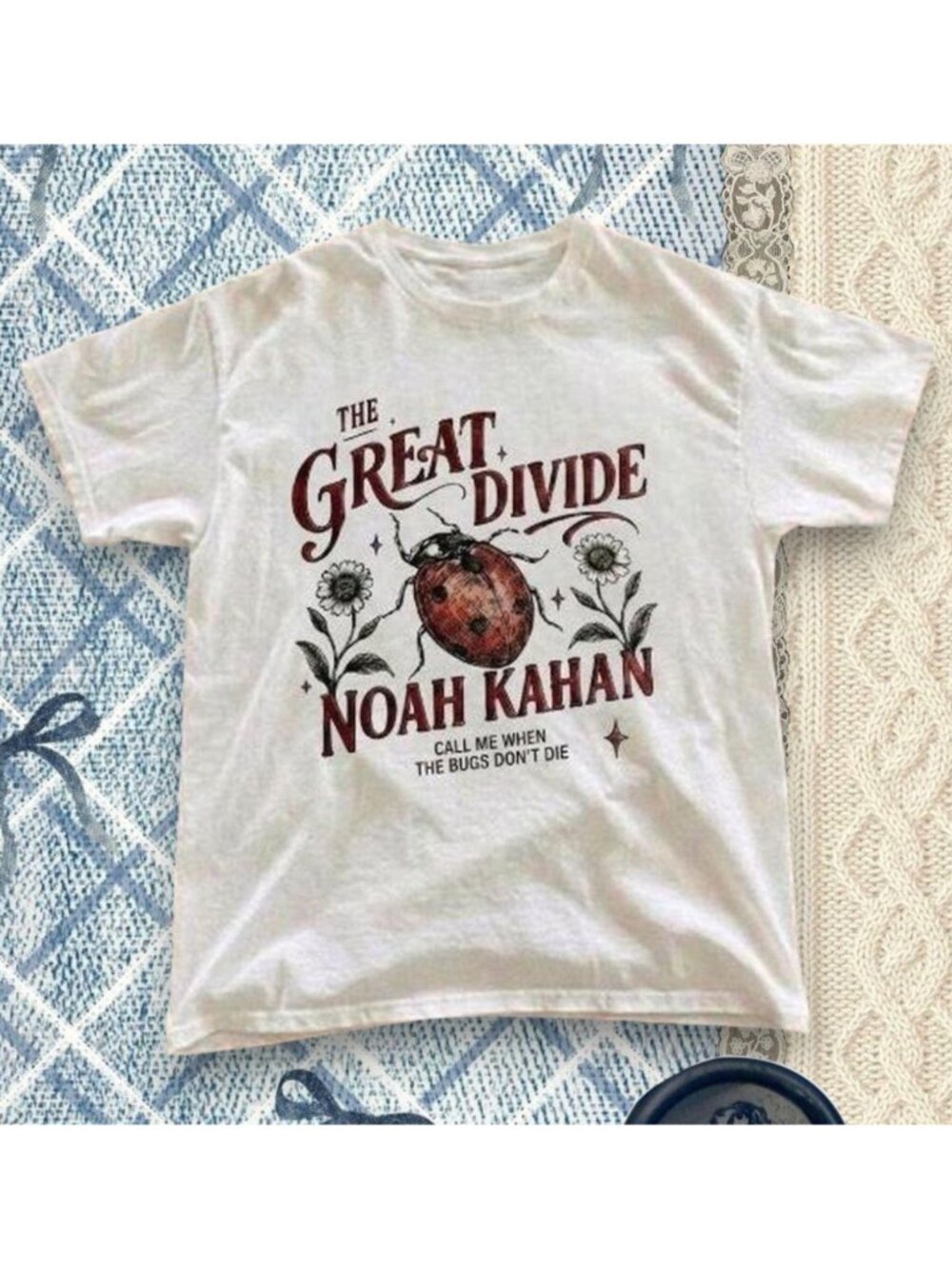The Great Divide Noah Kahan Bugs Graphic Tee White Unisex Gildan